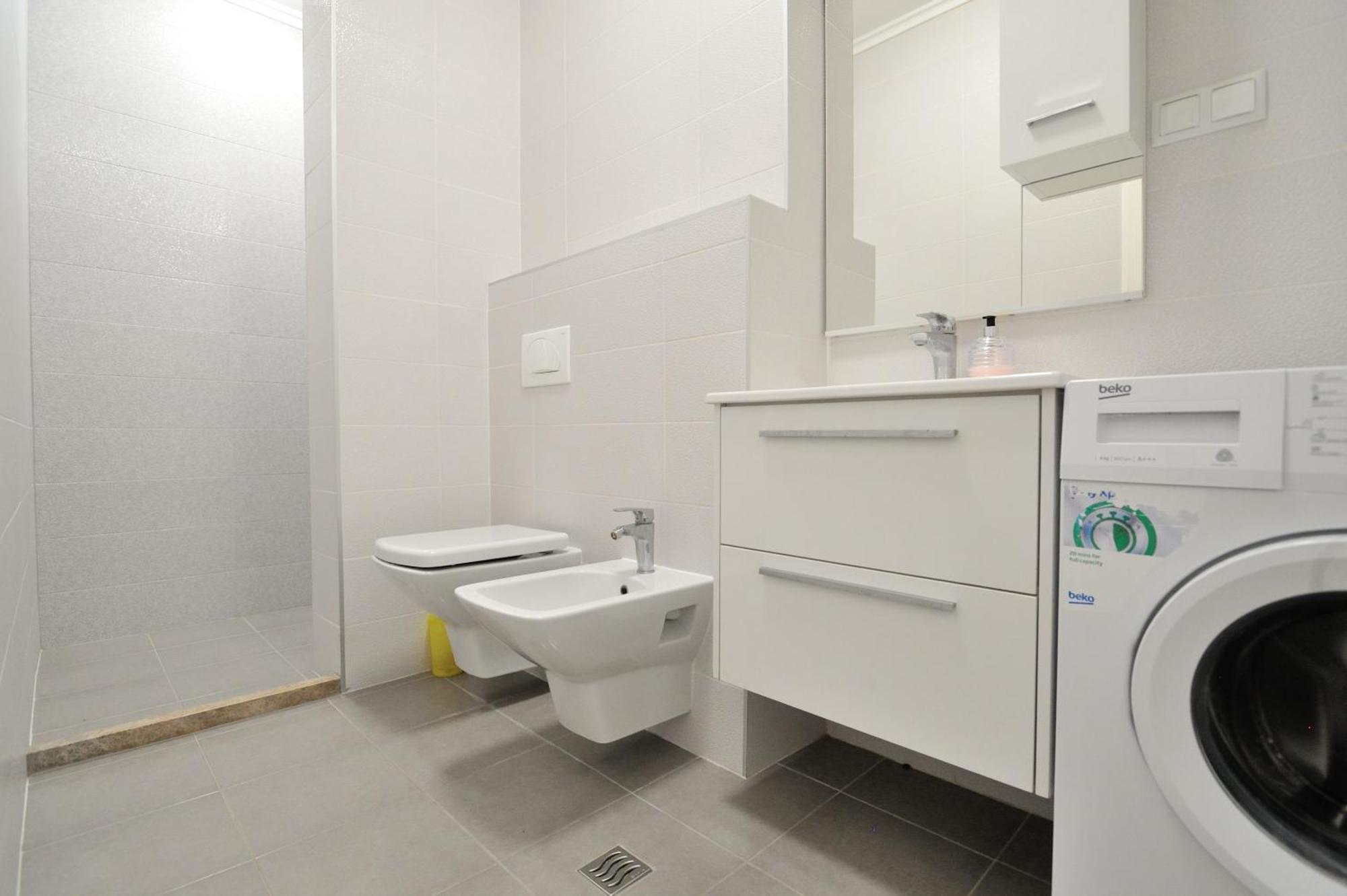 מוסטר Captain'S Luxury Apartments מראה חיצוני תמונה